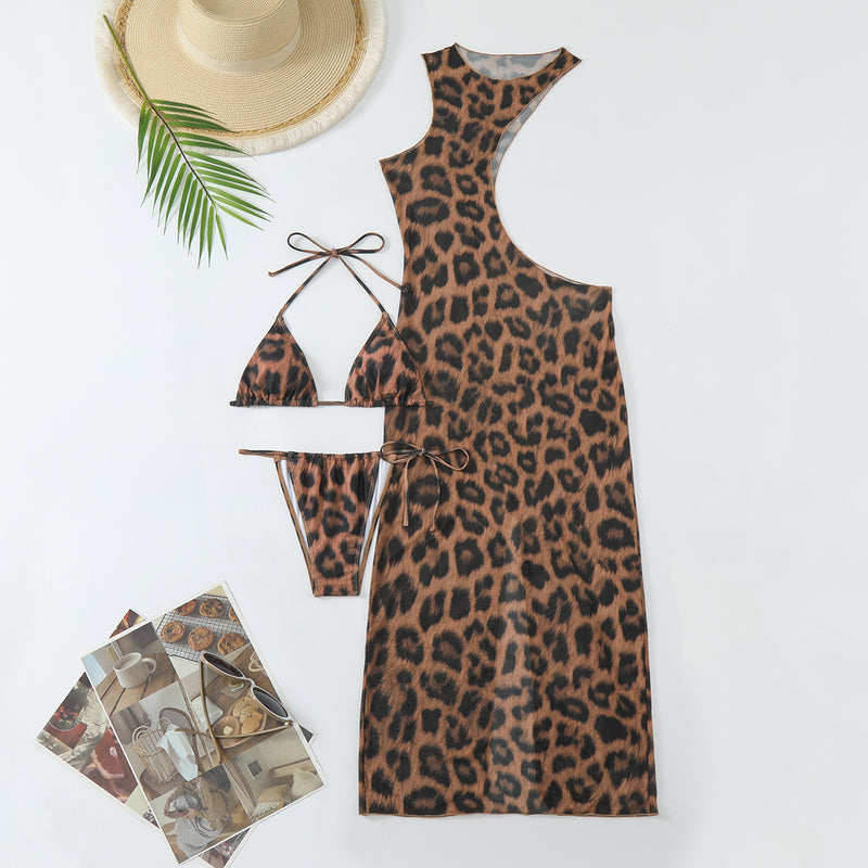 Gracefully Styled Garment for Any Occasion