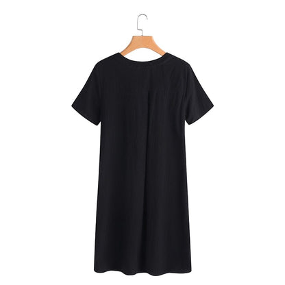 Polished Dress with an Effortless Classic Look