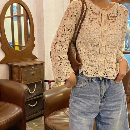 Classic Vintage & Enduringly Stylish Cardigan