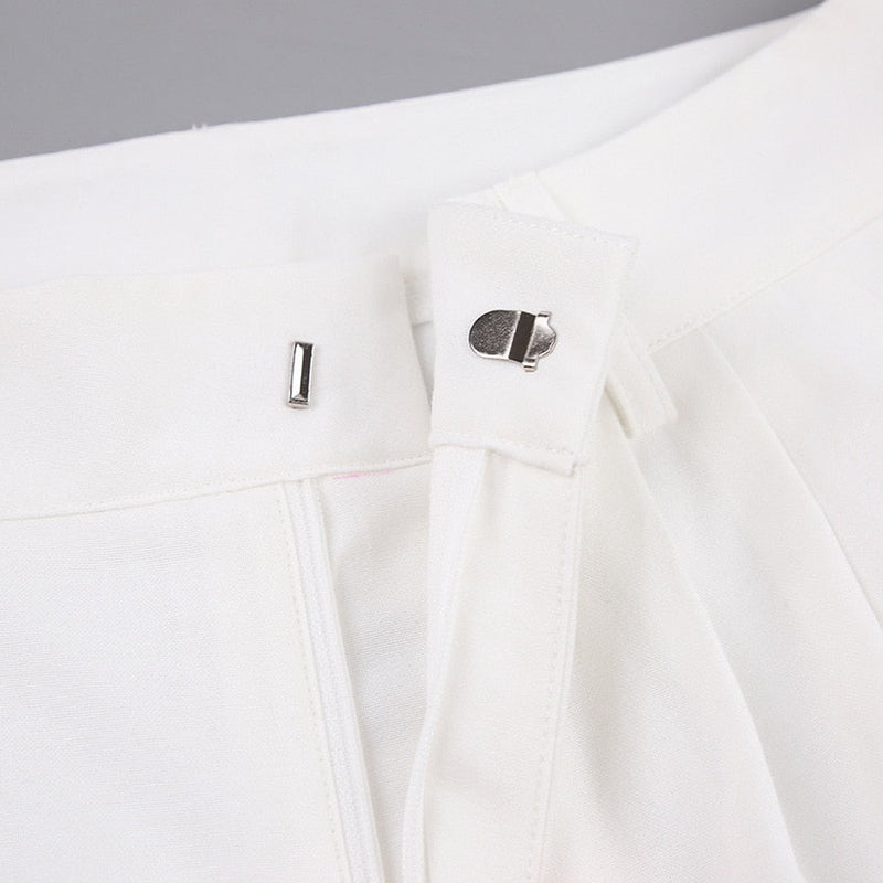 Beautifully Finished Garment in a Timeless Design
