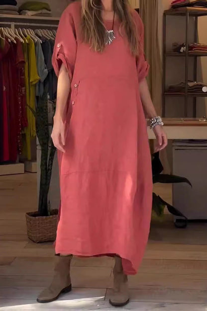 Effortlessly Elegant Dress with a Timeless Design