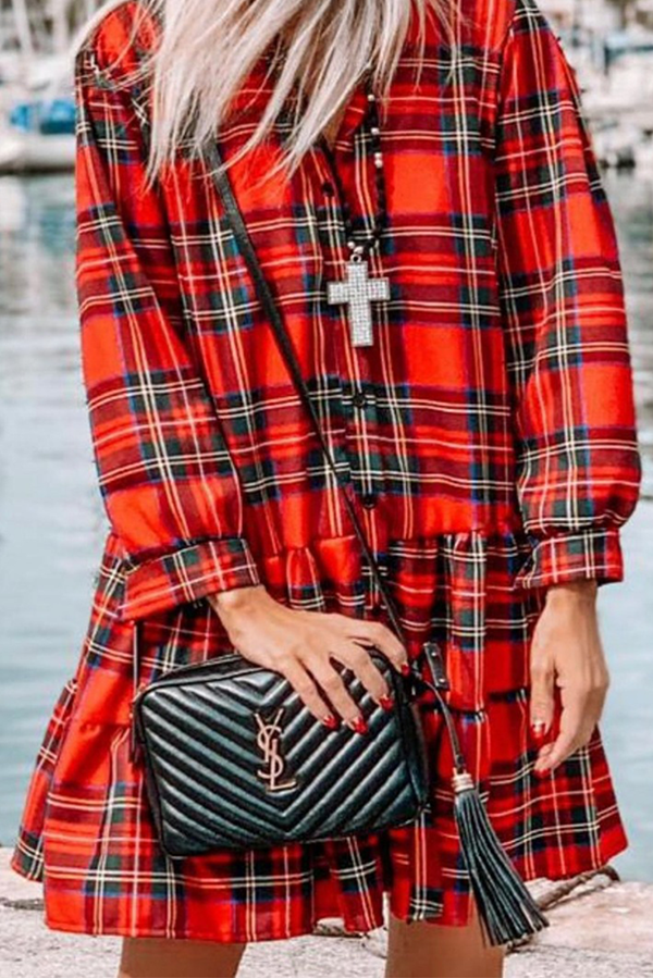 Sophisticated Dress with a Clean Classic Look