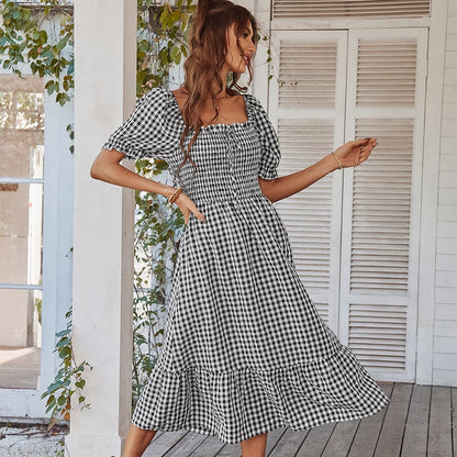 Beautifully Crafted Dress in a Classic Style