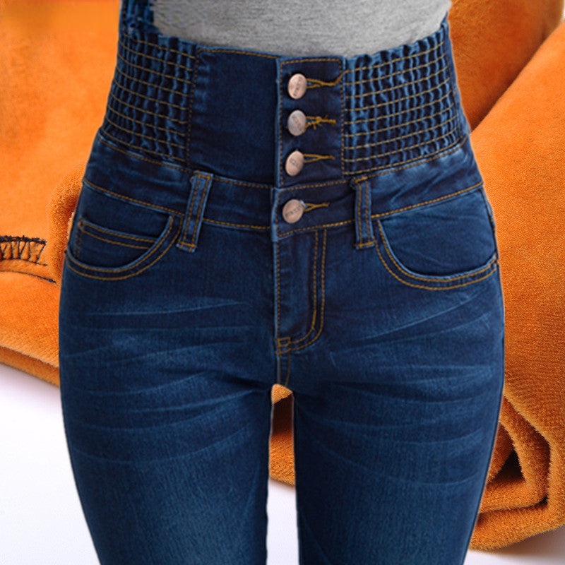 Polished Pants with an Effortless Classic Look