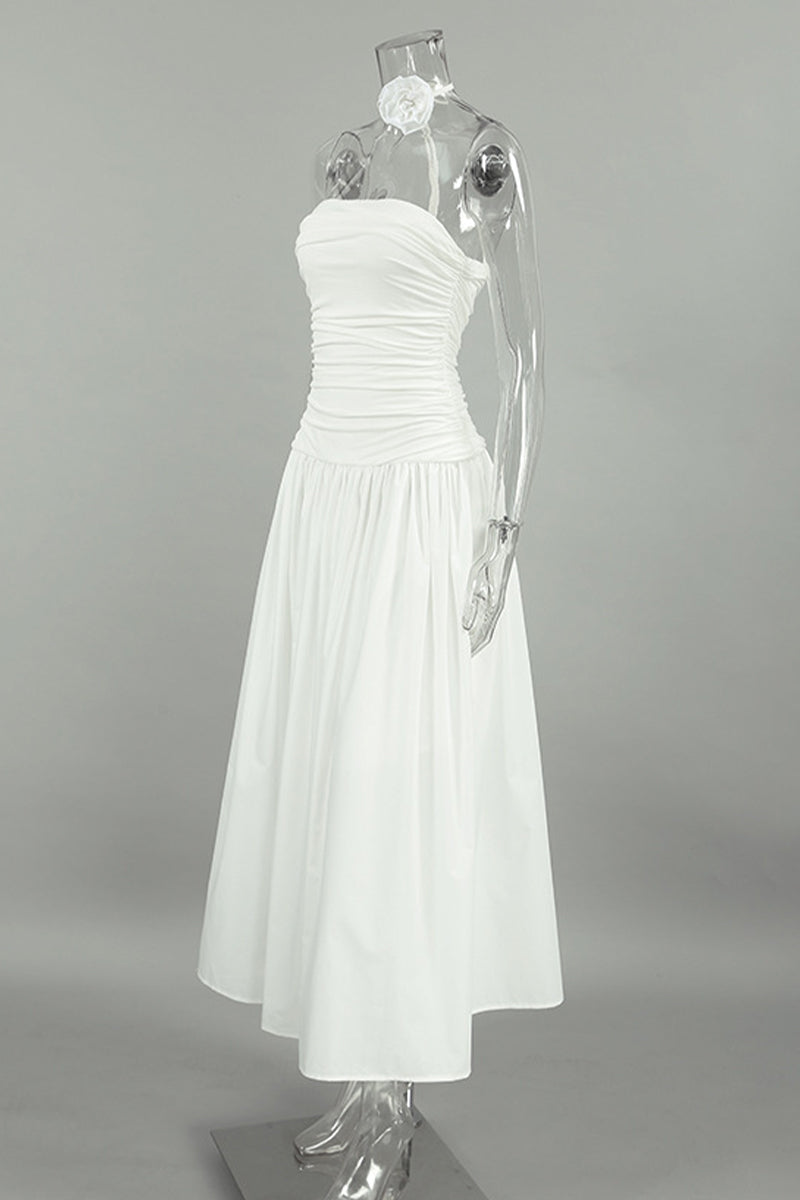Beautifully Finished Dress in a Timeless Design