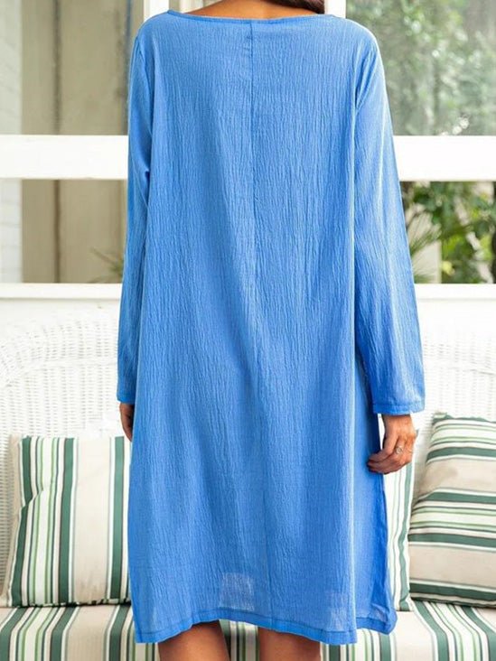 Effortlessly Elegant Dress with a Timeless Design