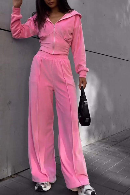 Sophisticated Garment with a Clean Classic Look