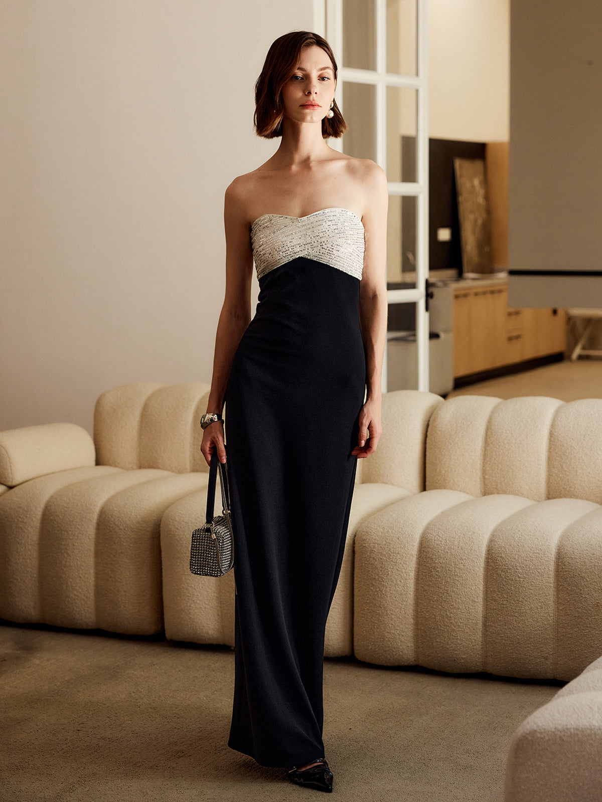 Gracefully Styled Dress for Any Occasion