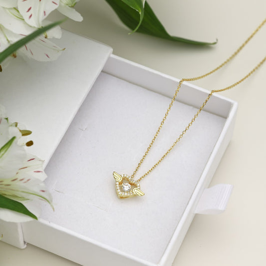 Charming Chain for Any Occasion