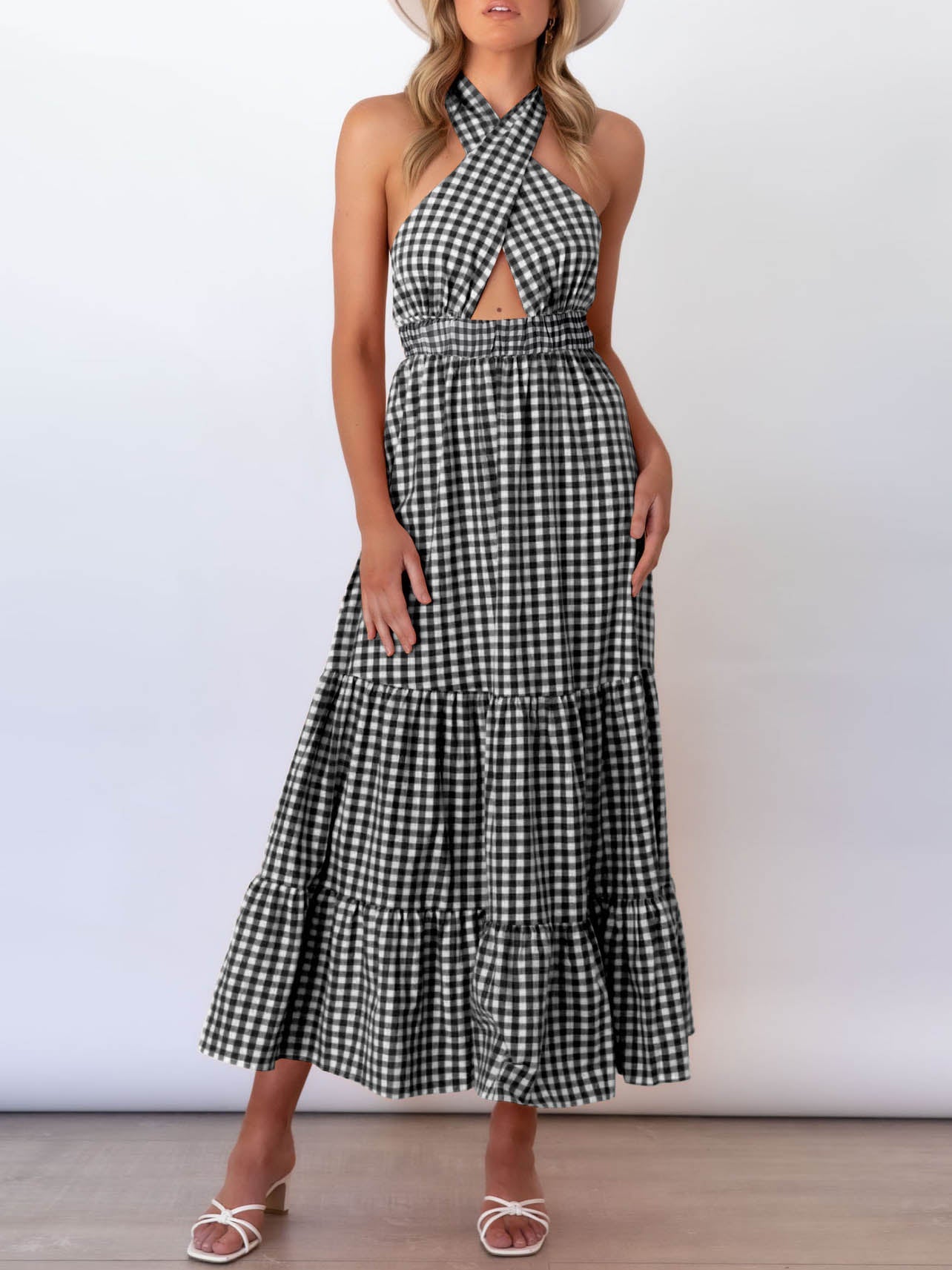 Sophisticated Dress with a Clean Classic Look