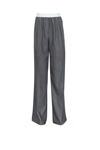 Polished Pants with an Effortless Classic Look