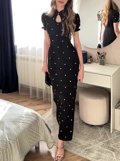Polished Dress with an Effortless Classic Look