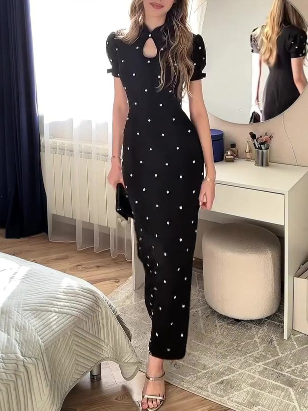 Polished Dress with an Effortless Classic Look