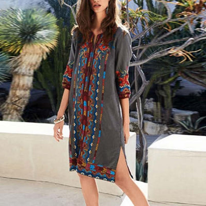 Classic Vintage & Enduringly Stylish Dress