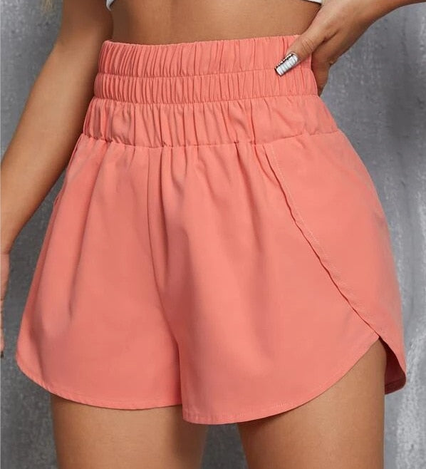Beautifully Crafted Pants in a Classic Style