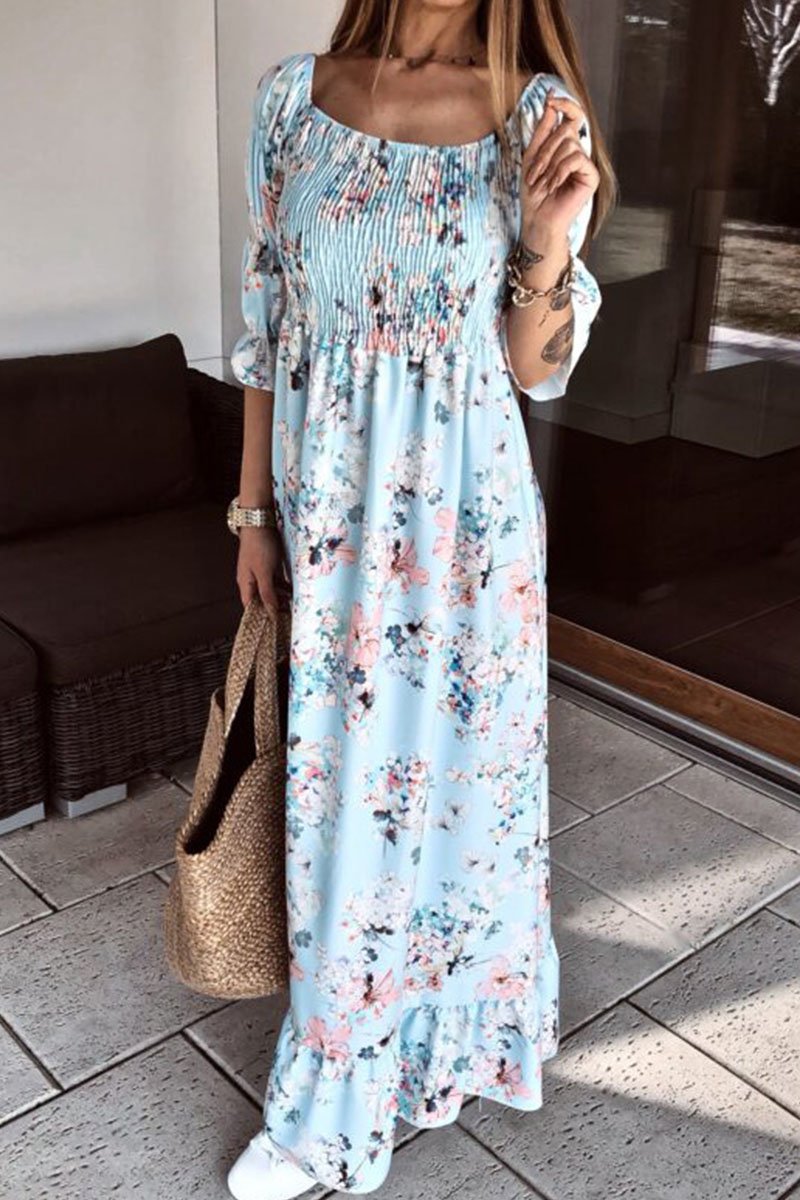 A Vintage Style Dress with Delicate Timeless Details
