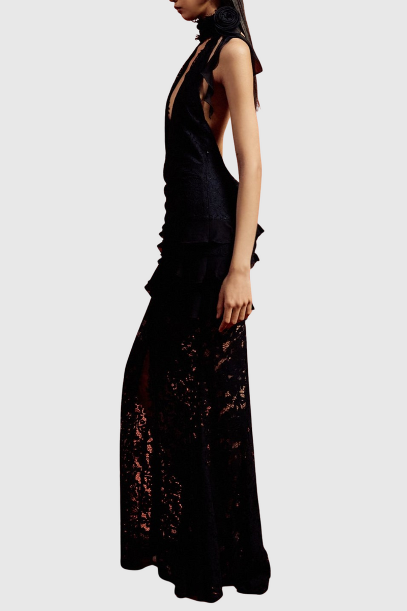 A Vintage Style Dress with Delicate Timeless Details