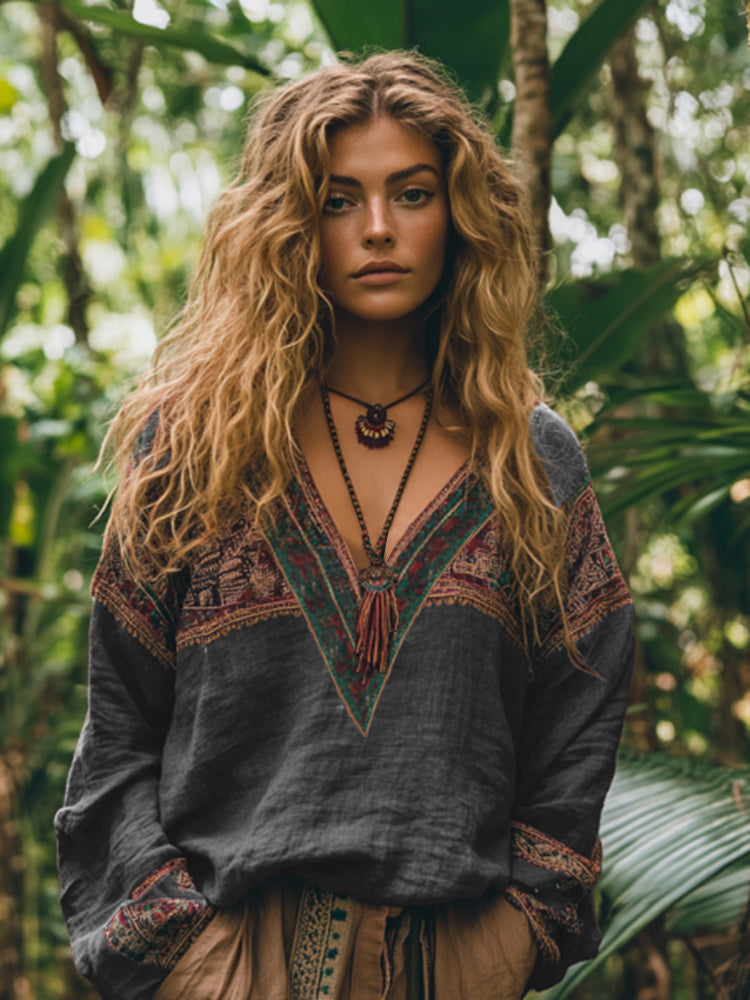 Effortlessly Elegant Blouse with a Timeless Design