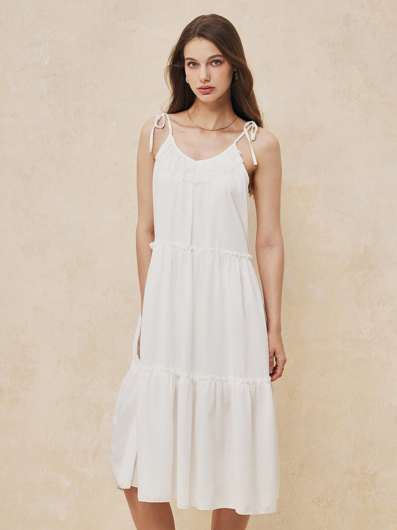 Effortlessly Elegant Dress with a Timeless Design