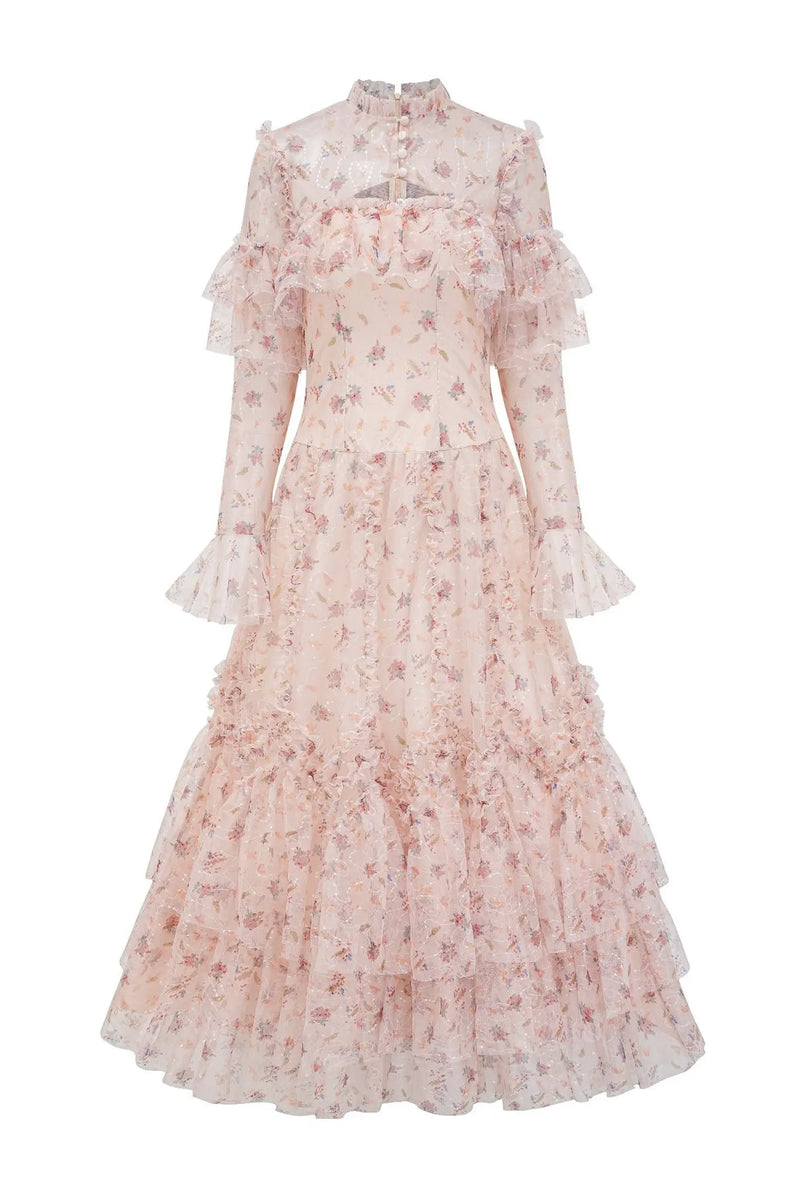 Gracefully Styled Dress for Any Occasion