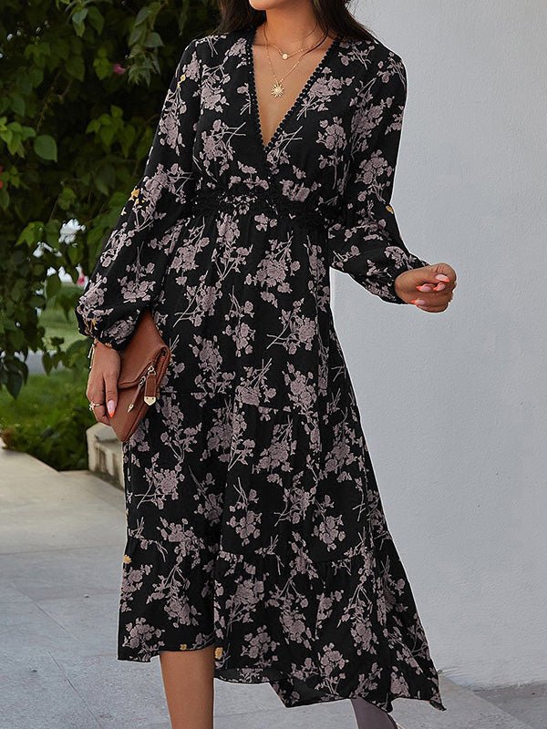 Effortlessly Elegant Dress with a Timeless Design