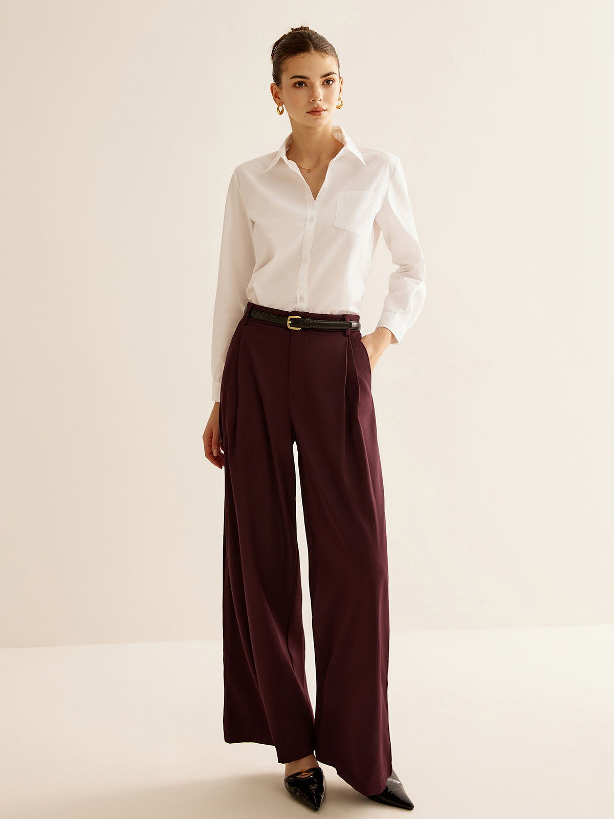 Elegantly Styled Pants for Everyday Wear
