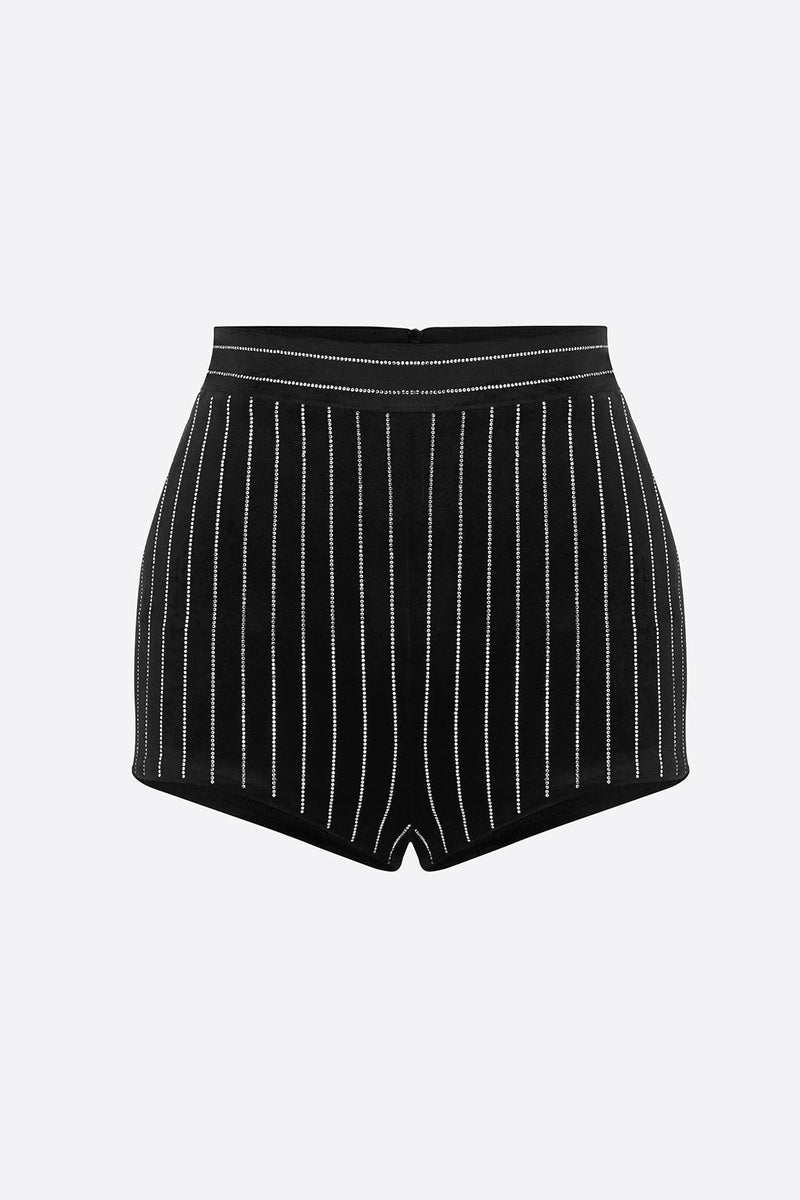 Sophisticated Garment with a Clean Classic Look