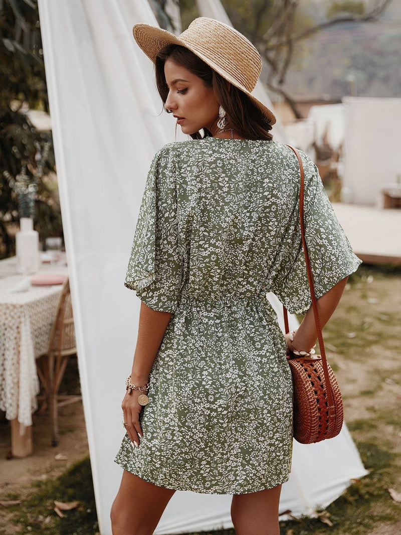 Sophisticated Dress with a Clean Classic Look