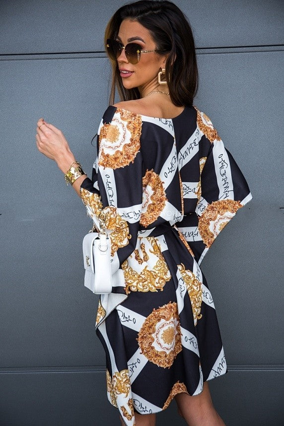 Beautifully Finished Blouse in a Timeless Design