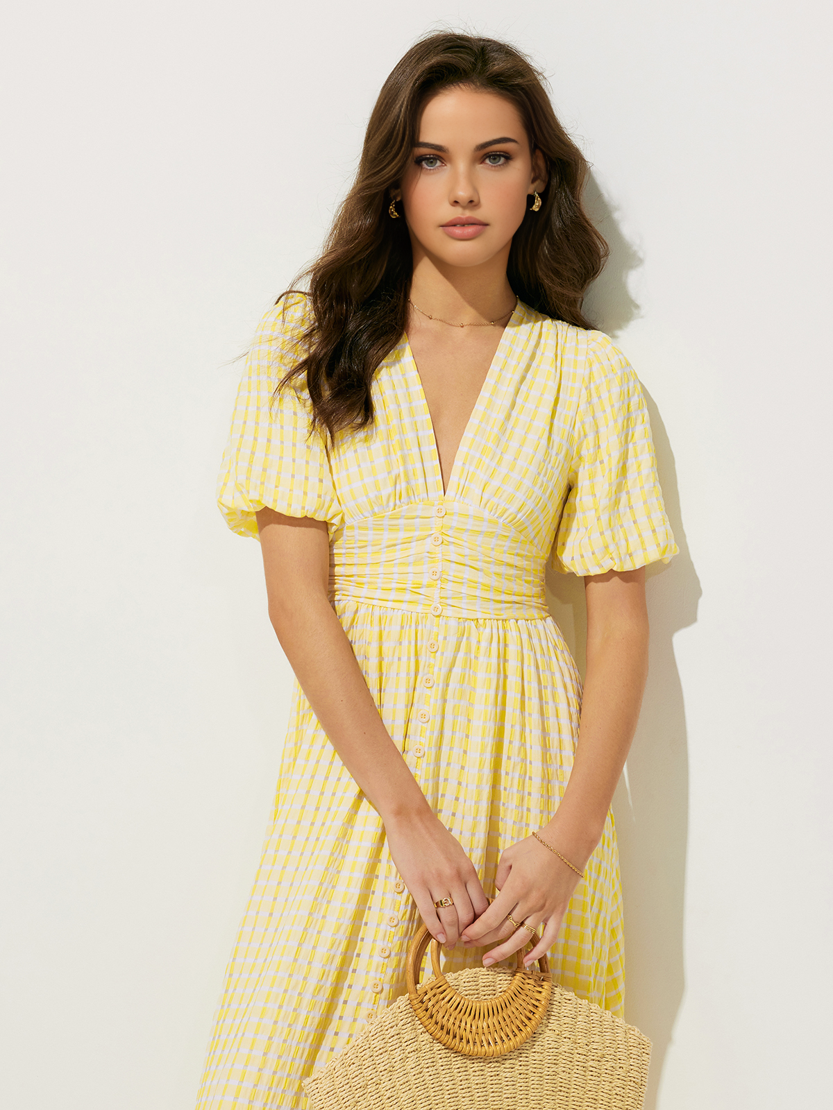 Classic Vintage Dress with a Flattering Fit