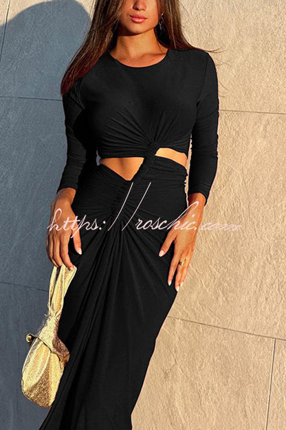 Sophisticated Dress with a Clean Classic Look