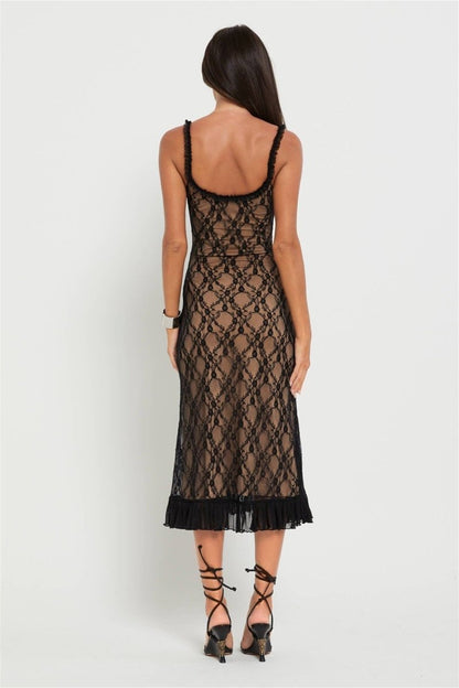 Classic Vintage Dress with a Flattering Fit