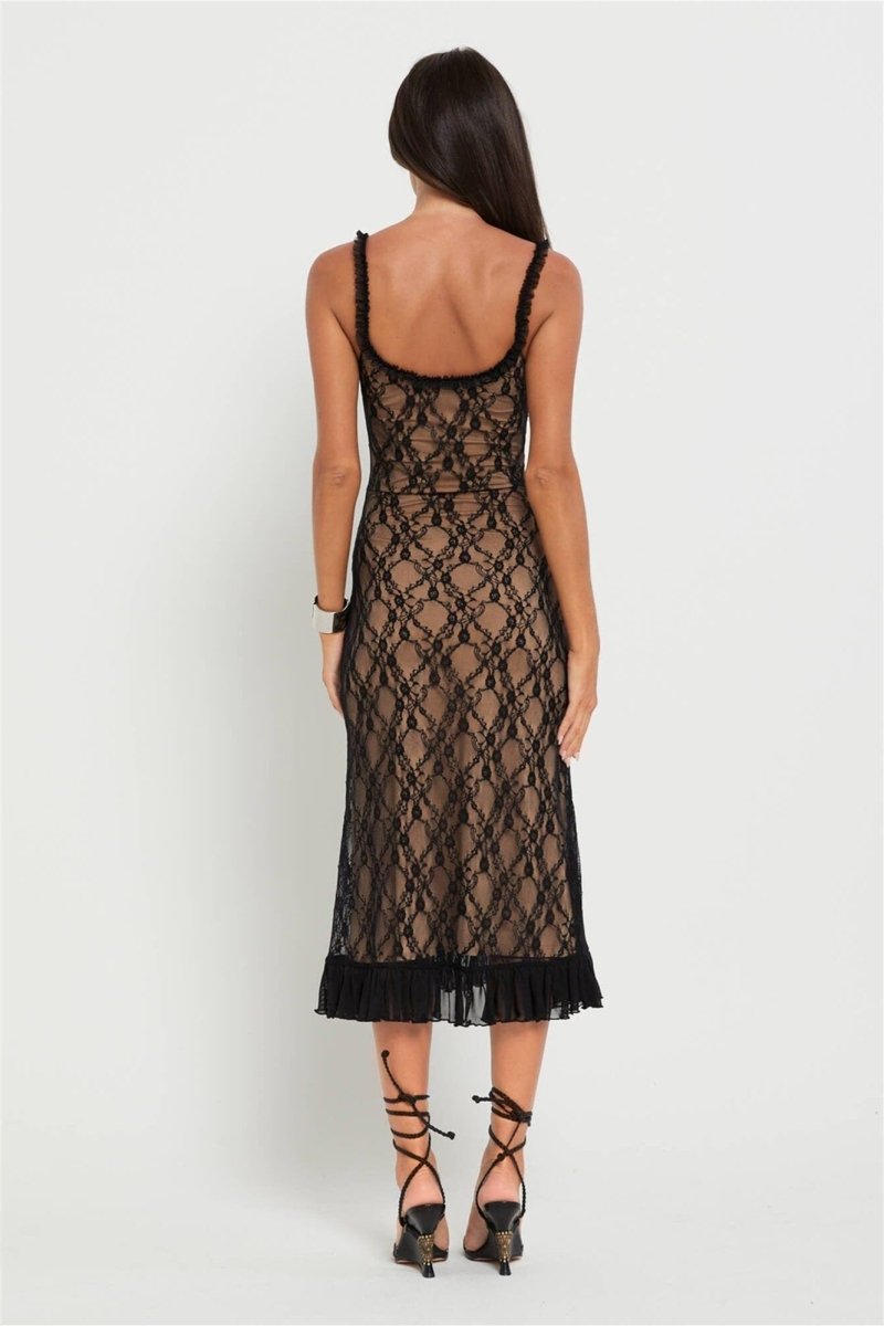 Polished Dress with an Effortless Classic Look