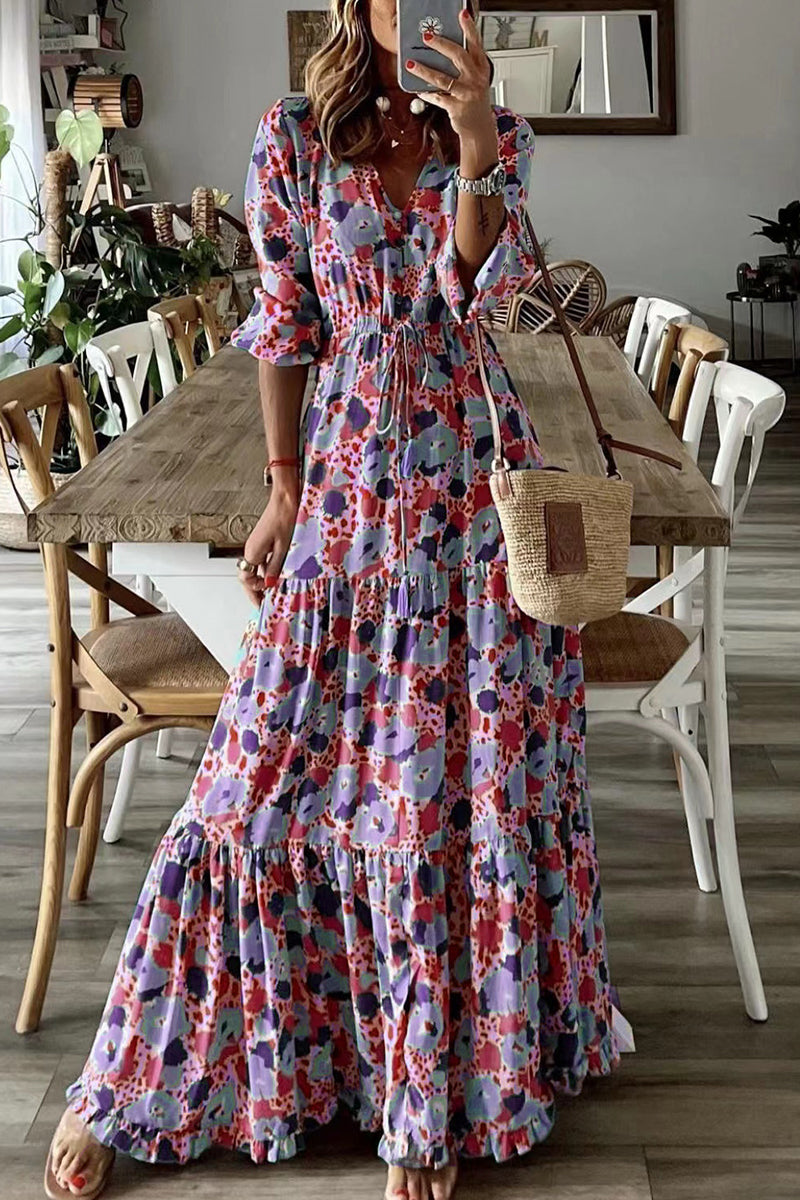 Classic Vintage Dress with a Flattering Fit