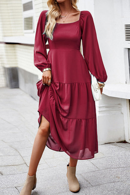 Effortlessly Elegant Dress with a Timeless Design