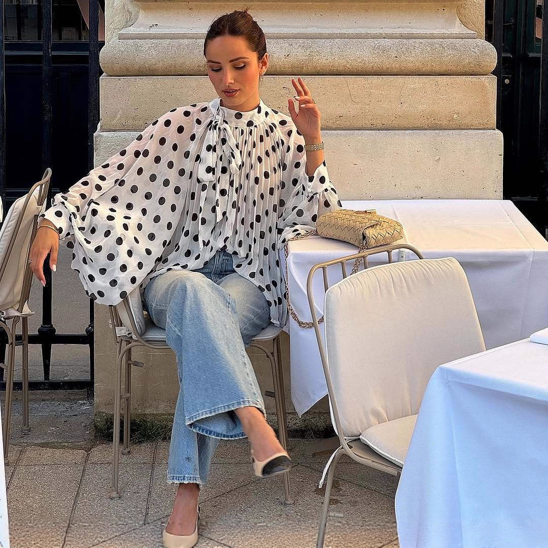 Gracefully Styled Blouse for Any Occasion