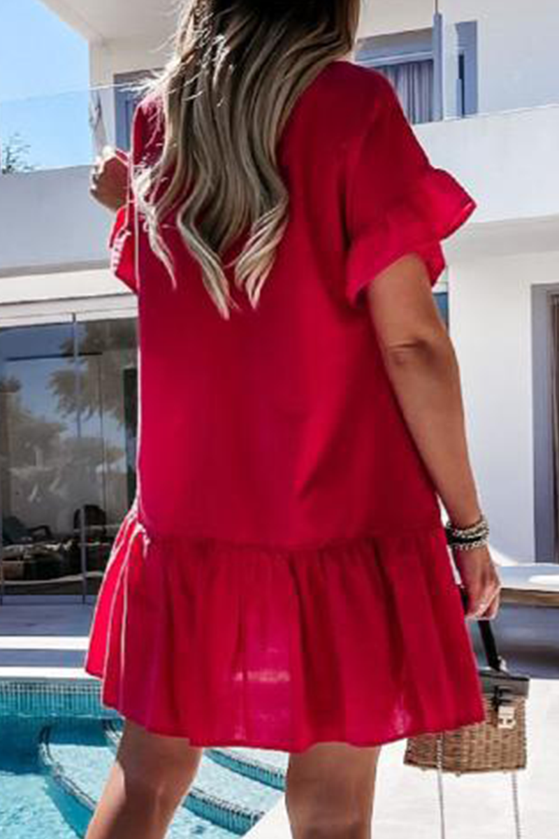 Well Tailored Dress with a Graceful Silhouette