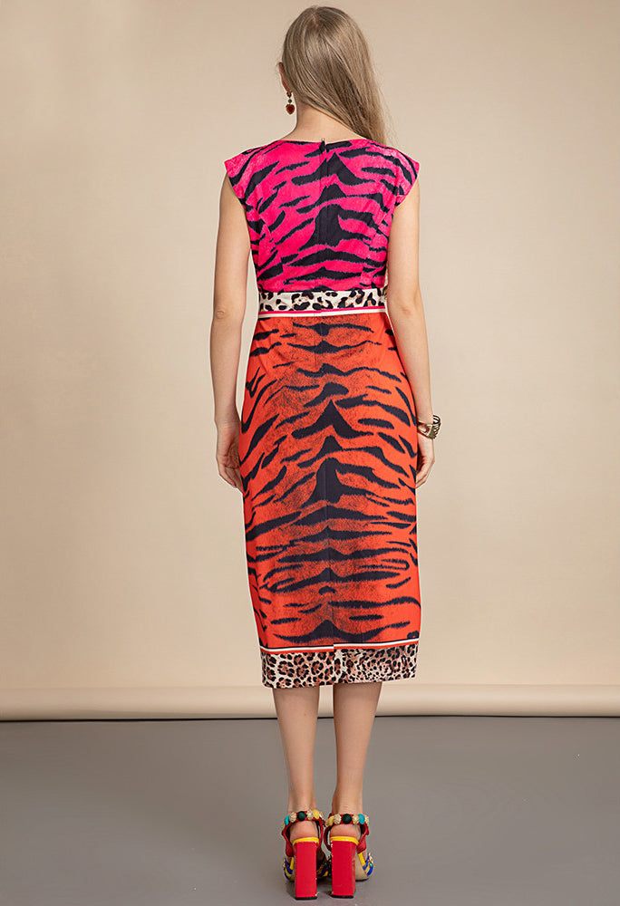 Classic Vintage & Enduringly Stylish Dress