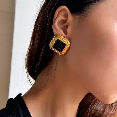 Stunning Earring for Daily Wear