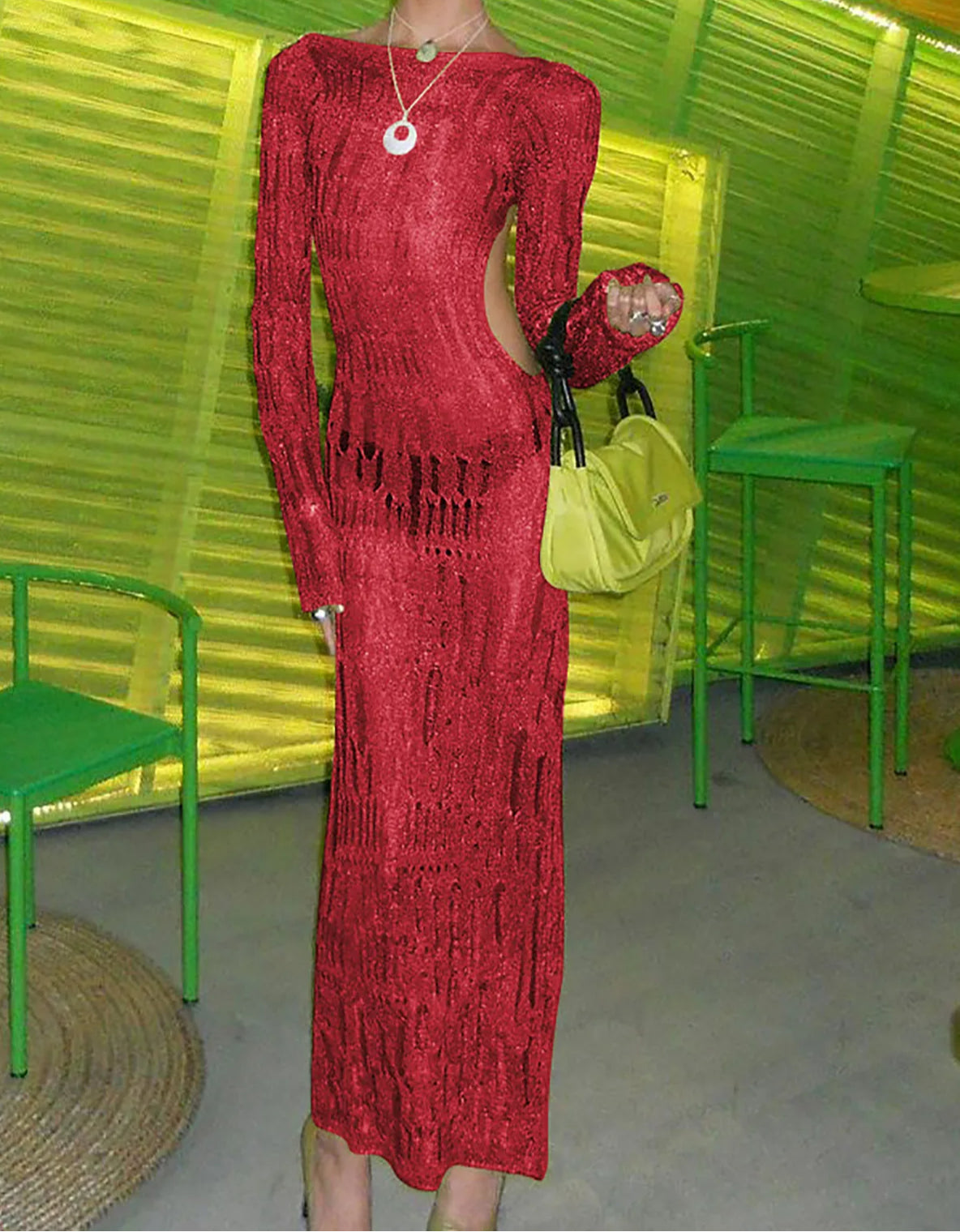 Effortlessly Elegant Dress with a Timeless Design