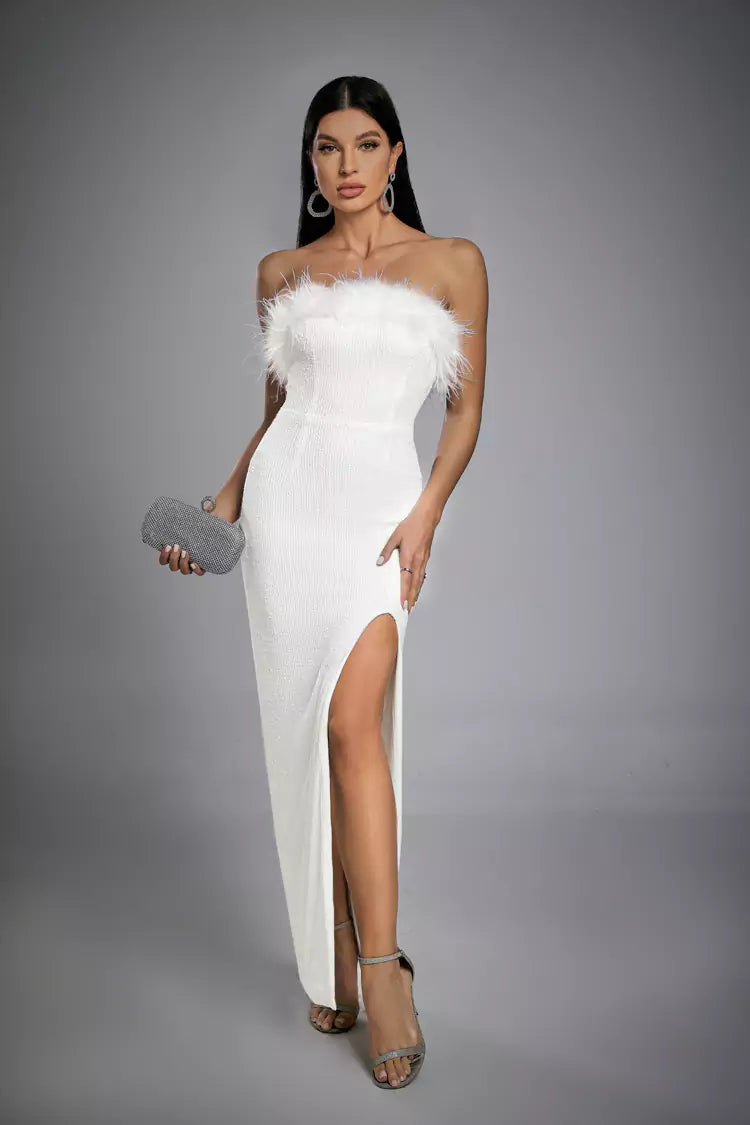 Beautifully Crafted Dress in a Classic Style