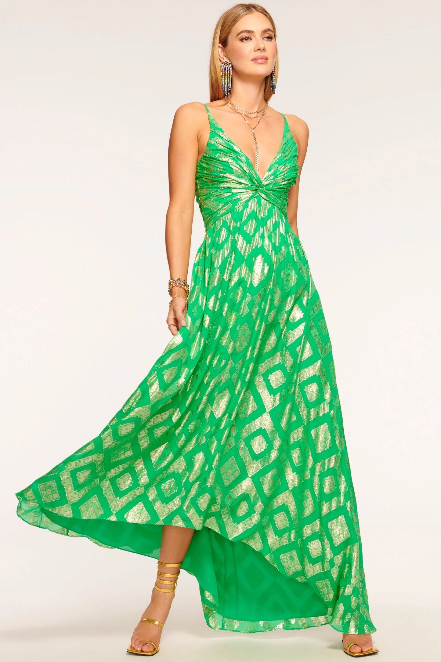 Classic Vintage & Enduringly Stylish Dress