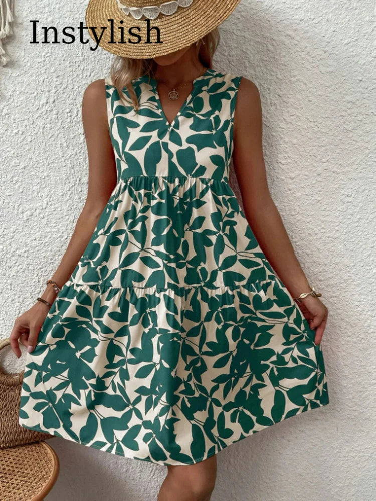 Gracefully Styled Dress for Any Occasion