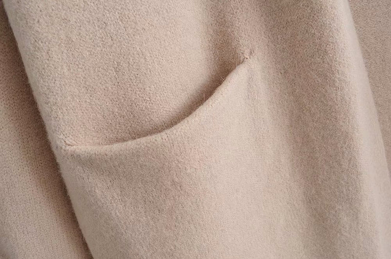 Elegantly Styled Cardigan for Everyday Wear