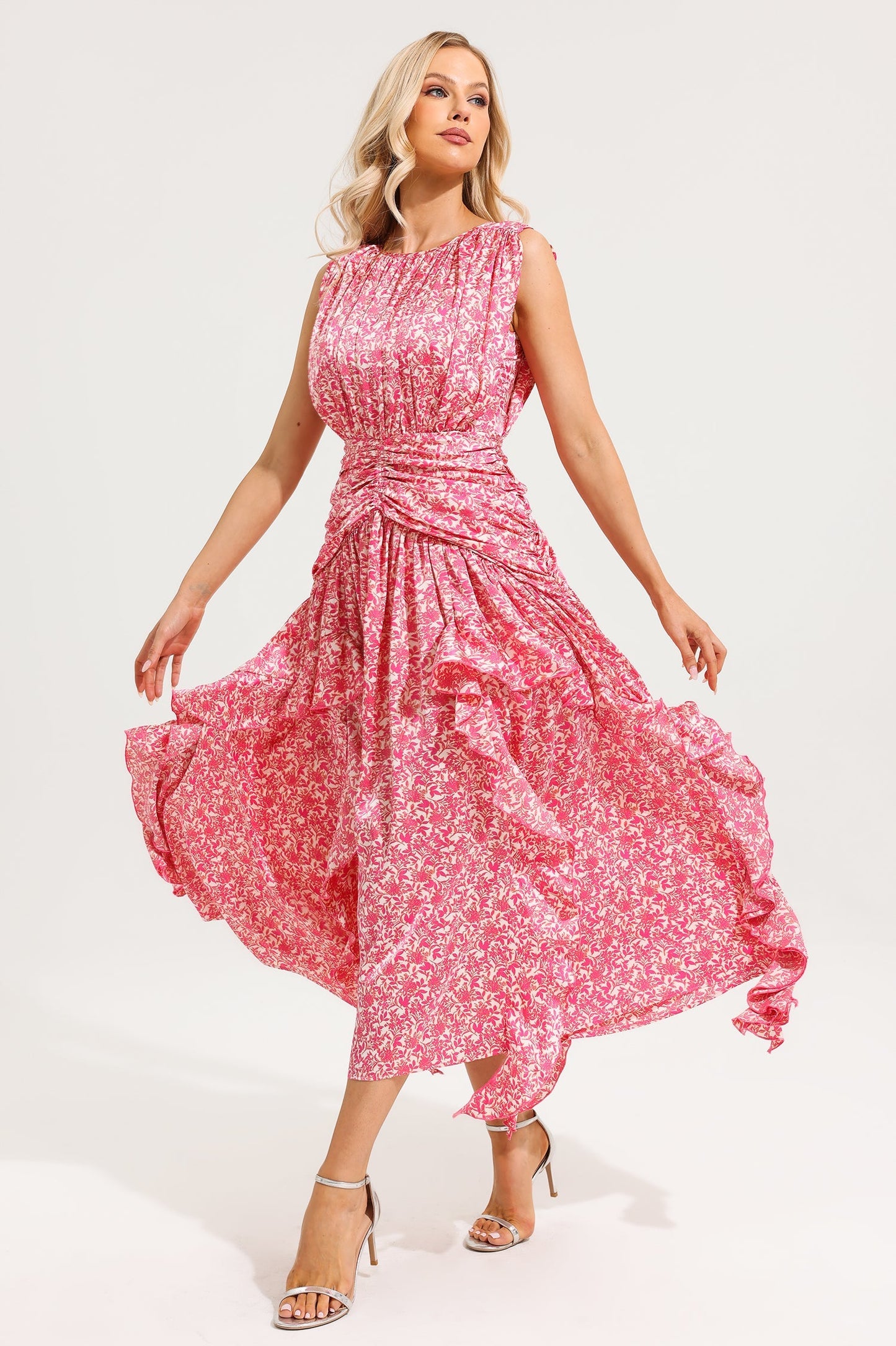 Sophisticated Dress with a Clean Classic Look