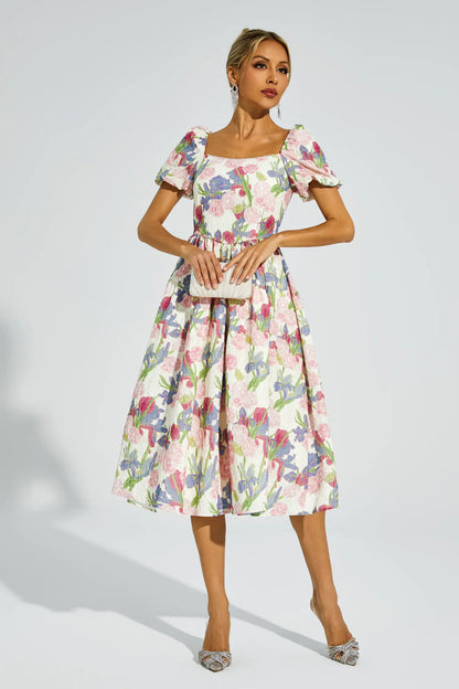 A Vintage Style Dress with Delicate Timeless Details