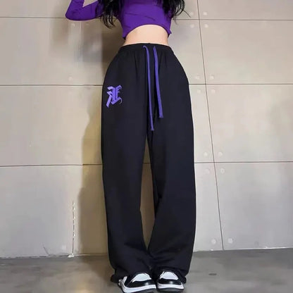 Classic Vintage Pants with a Flattering Fit