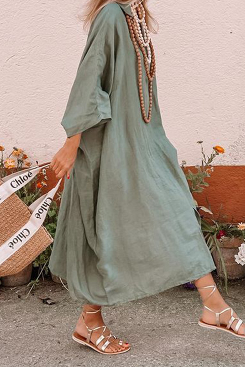 Well Tailored Dress with a Graceful Silhouette