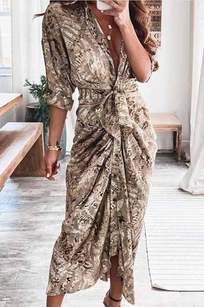 Classic Vintage & Enduringly Stylish Dress