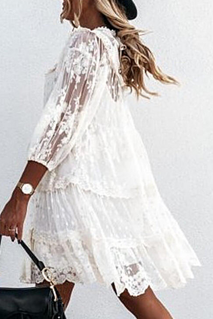 Beautifully Crafted Dress in a Classic Style